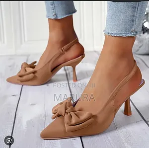 Bow Tie Kitten Heel