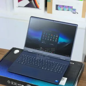 Laptop Dell Allenware M15 R5 32GB Intel Core Ultra 9 SSD 2T
