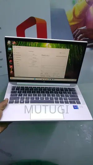 Laptop HP EliteBook 830 G8 16GB Intel Core i7 SSD 512GB