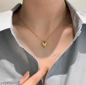 Little Heart Anti-Tarniish Simple Light Luxury Stainless Steel Gold