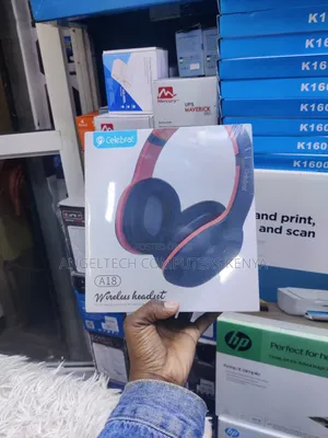 Celebrat Wireless Headsets