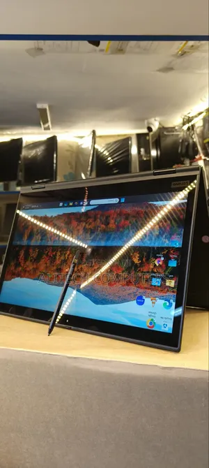 Laptop Lenovo ThinkPad X1 Yoga 16GB Intel Core i7 SSD 512GB