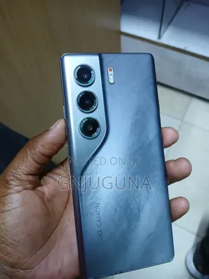 Tecno Camon 40 256 GB Blue