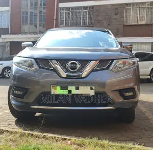 Nissan X-Trail 2.0 Petrol AWD 2015 Gray