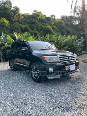 Toyota Land Cruiser 2012 Black