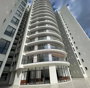 3bdrm Apartment in Riverside Estate for sale