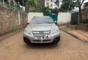 Subaru Outback 2015 Gold