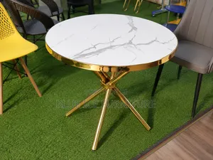 Modern Cafe Restaurant Table-Round Shape