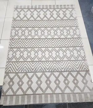 Premium Quality Delhi Carpet 5 by 8