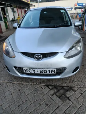 Mazda Demio 2011 Silver