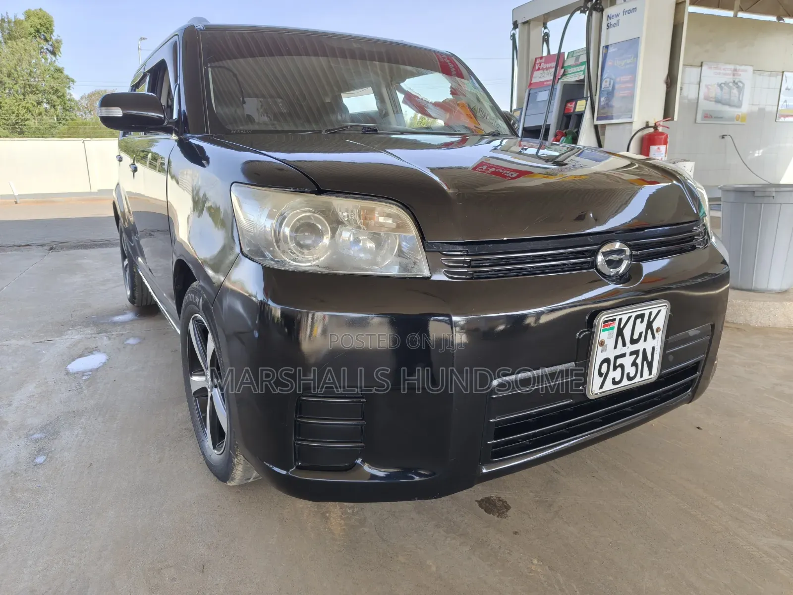 Toyota Corolla Rumion 2010 Black