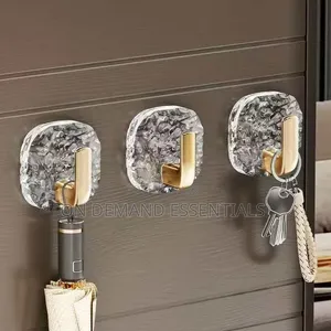 Set of 5 Golden Acrylic Hooks