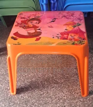 Square Picture Top Themed Plastic Coffee Table.
