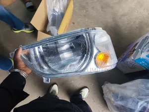 Toyota Dyna Headlight/Headlamp – Clear Replacement Lamp