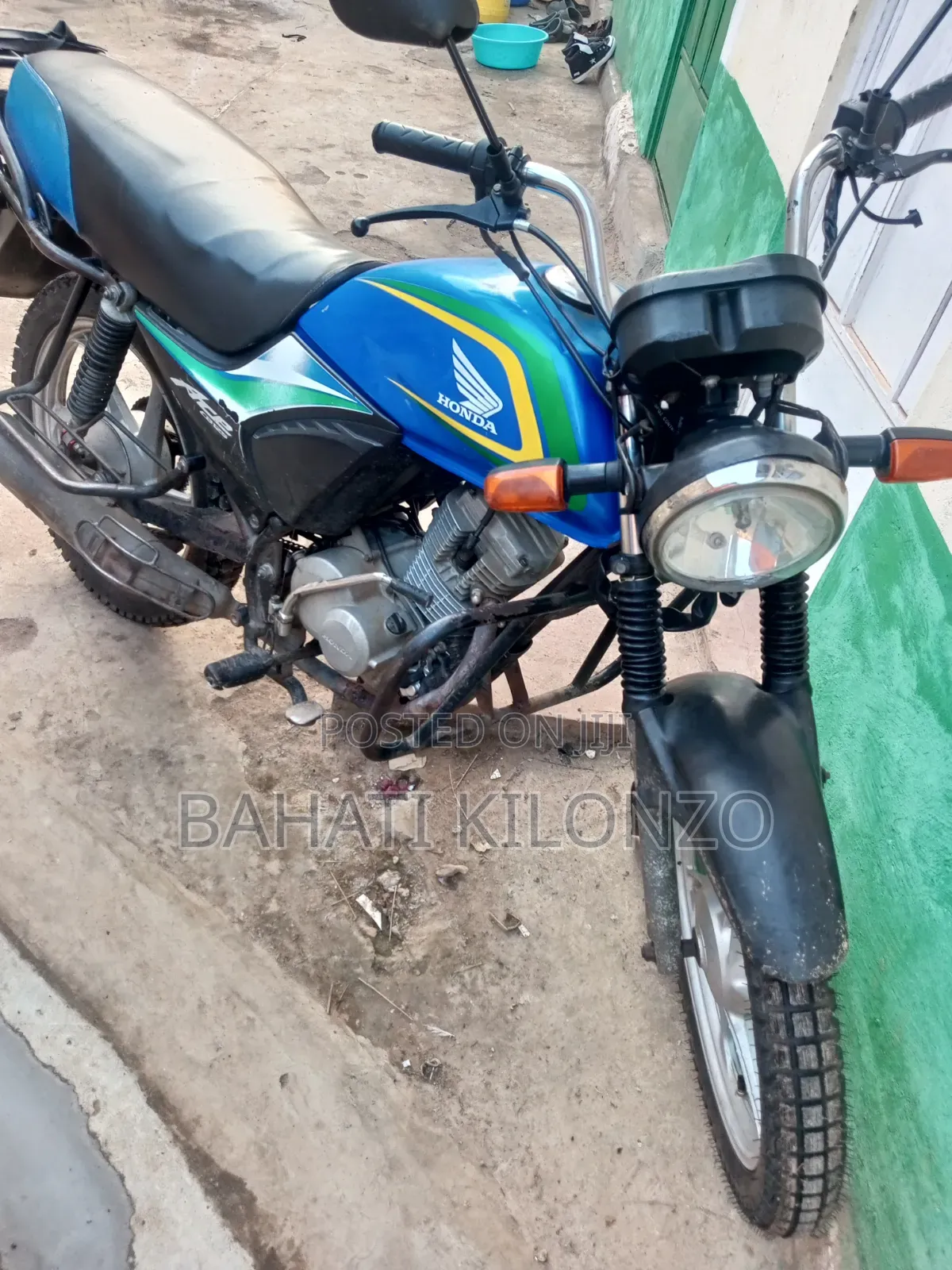 Honda CB 2021 Blue
