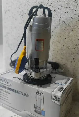 Freevel QDX1.5-32-750F 750W (1HP) Submersible Water Pump