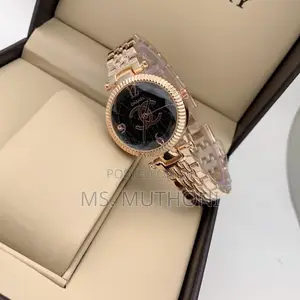 Luxury Chanel Wrist Watch for HER
