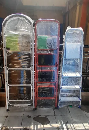4 Step Ladder (Aluminum / Steel)