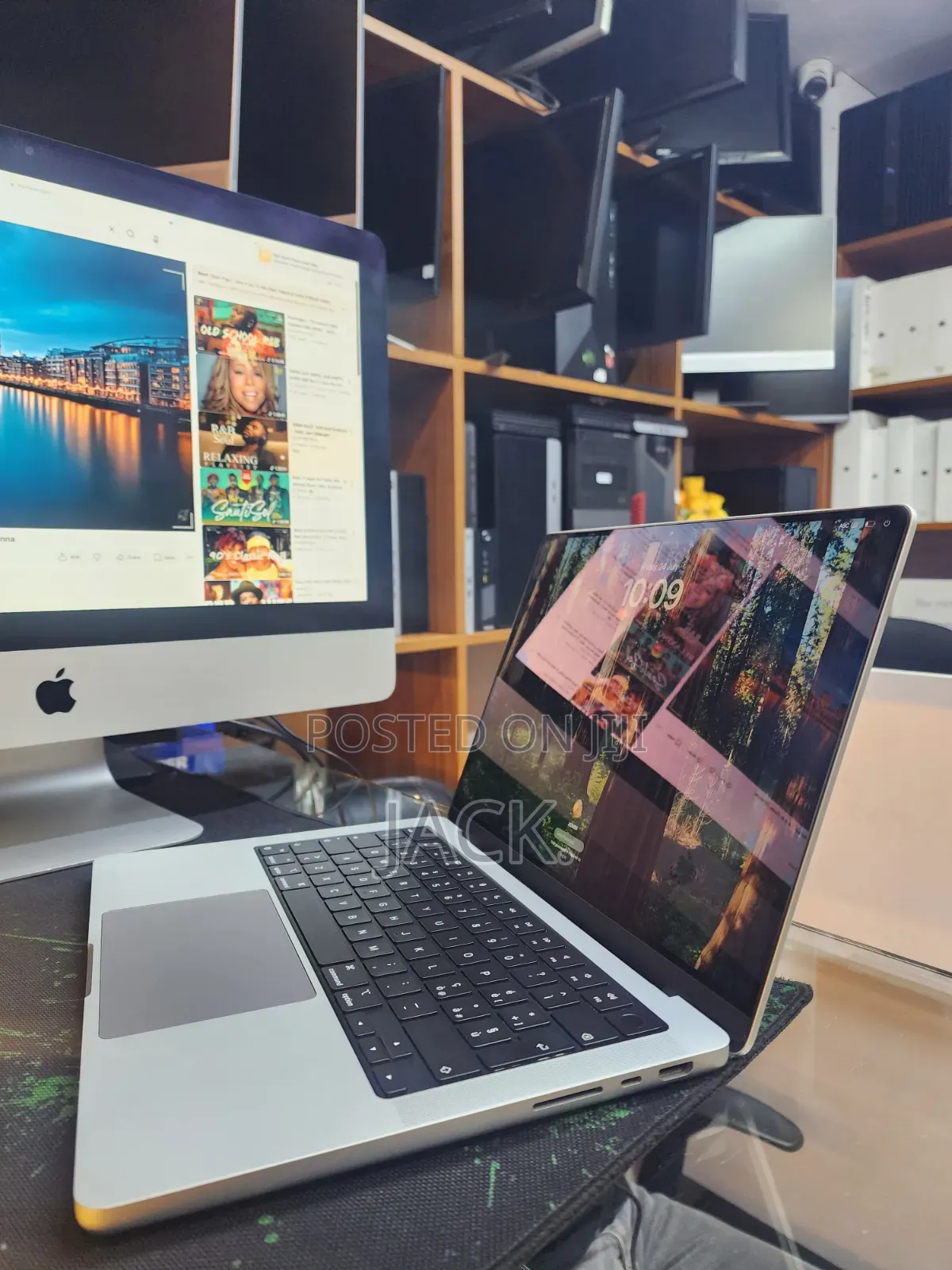 Laptop Apple MacBook Pro 2023 M3 32GB Apple M2 SSD 512GB