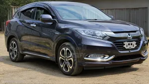 Honda Vezel 2018 Black