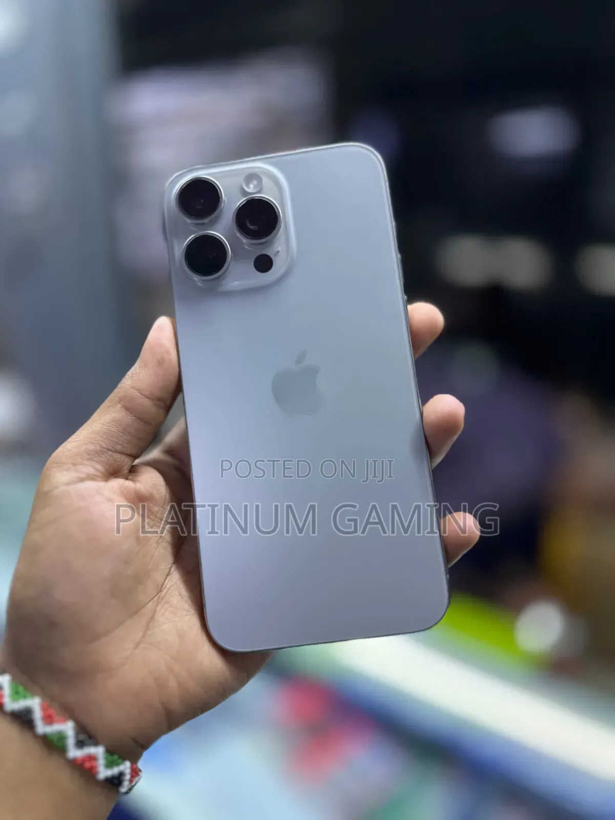 Apple iPhone 15 Pro Max 256 GB Silver