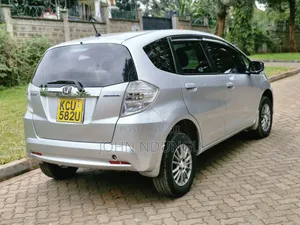 Honda Fit 2012 Silver