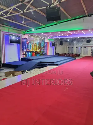 Red Delta Carpet Rolls for Premium Floor Covering