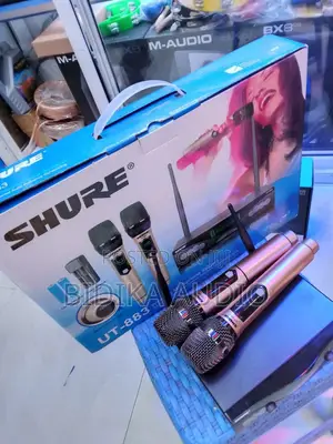 Shure UT-883 Rechargeable Professional Wireless Microphone System