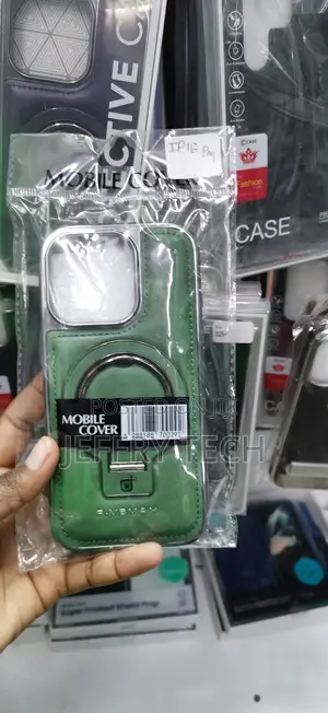 iPhone 16 Pro Max Metallic Center Ring Case