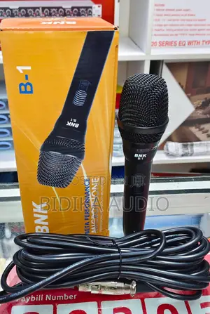 BNK B-1 Professional Wired Dynamic Microphone