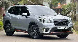 Subaru Forester 2019 Silver