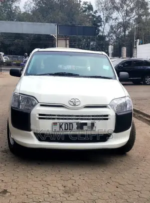 Toyota Probox 1.5 DX 2WD 2014 White