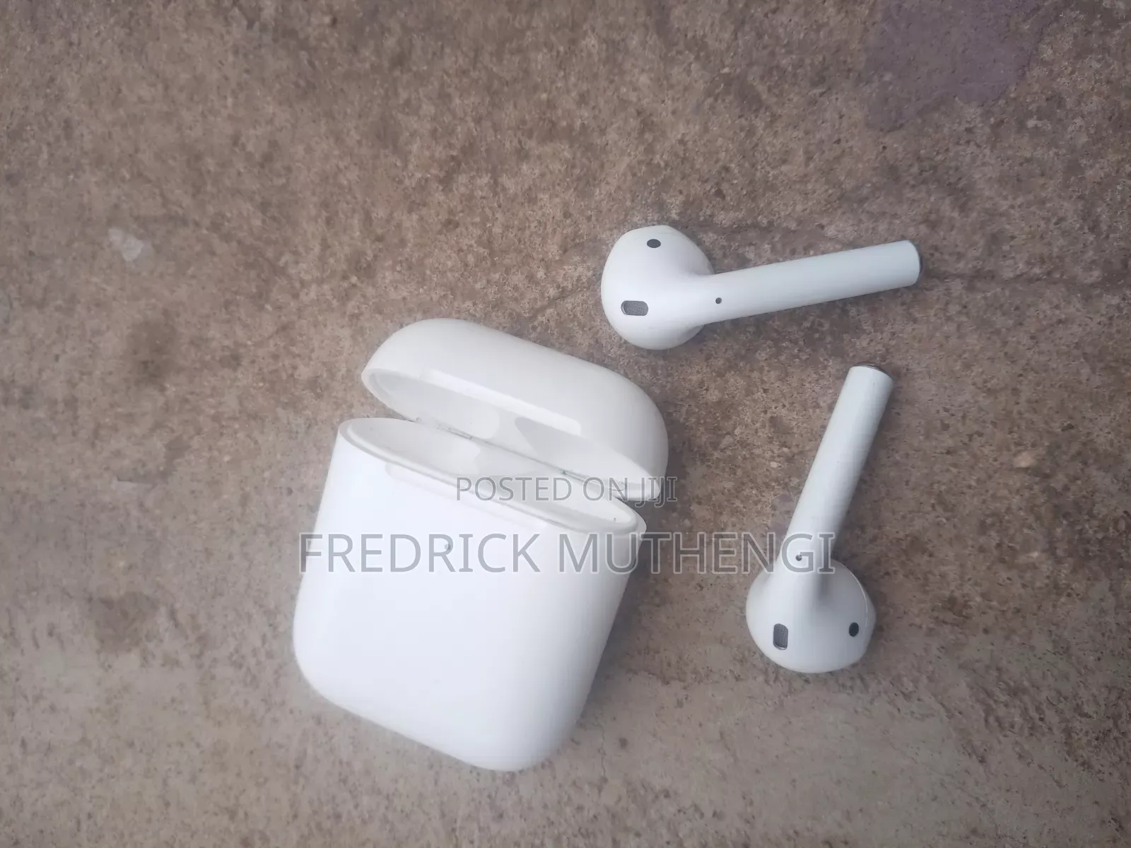 Airpods Apple Brand.