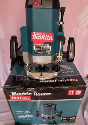 Makita Router 1600watts