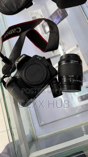 Canon EOS 80D DSLR With EF-S 18-55mm Lens
