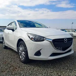 Mazda Demio 2018 White