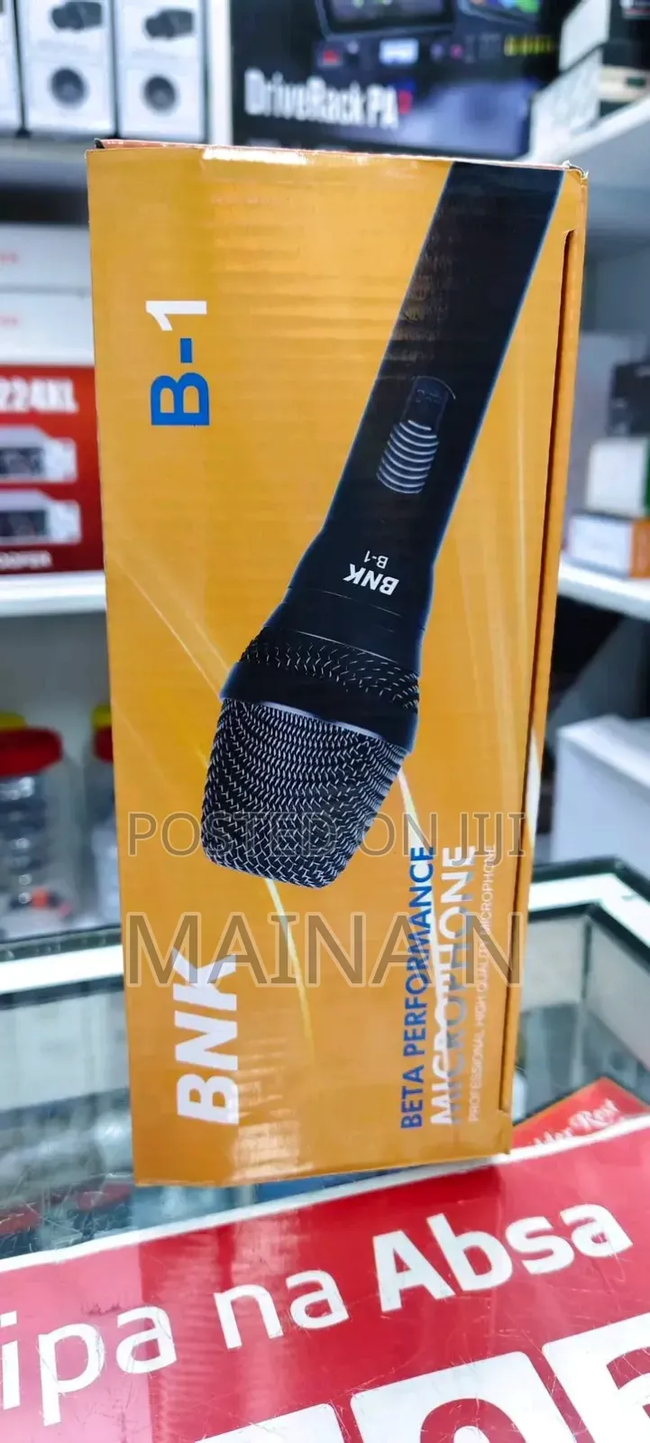 Microphone