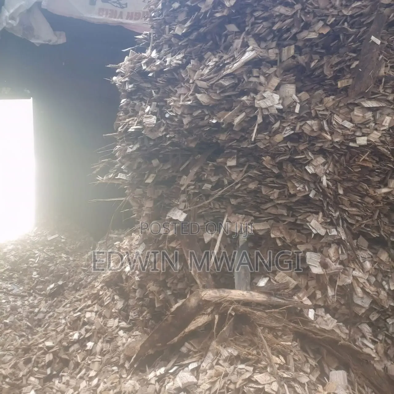 100% Organic Mulch/ Manure/ Fertilizer