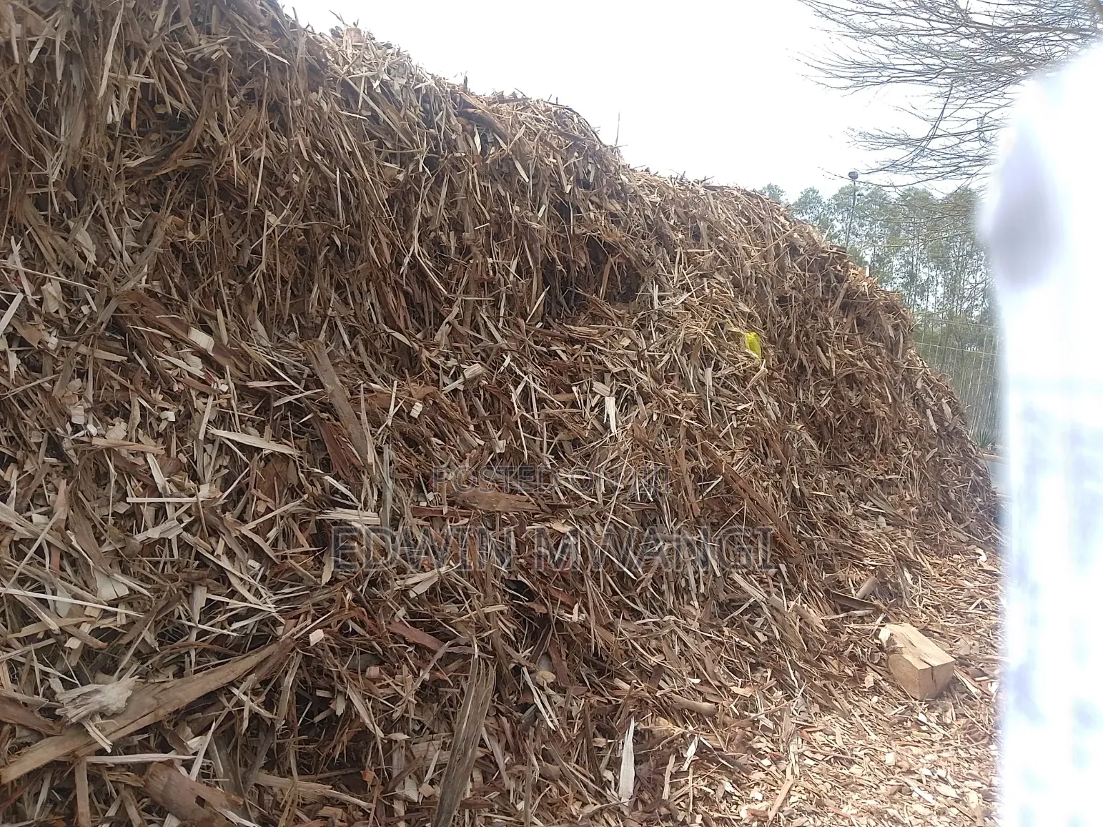 100% Organic Mulch/ Manure/ Fertilizer