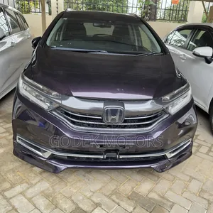 Honda Fit Shuttle 2020 Purple