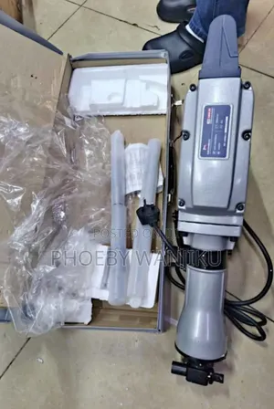 Maxmech Demolition Hammer/Maxmech Jack Hammer 1450watts