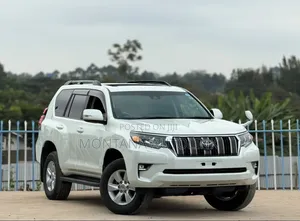 Toyota Land Cruiser Prado 2.7 2019 White