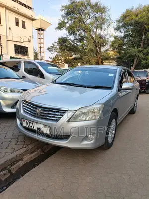 Toyota Premio 2012 Silver