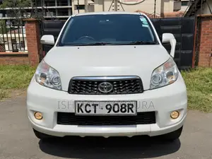Toyota Rush 1.5 AWD 2012  White 
