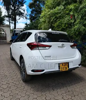 Toyota Auris 2017 White