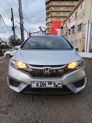 Honda Fit 2016 Silver