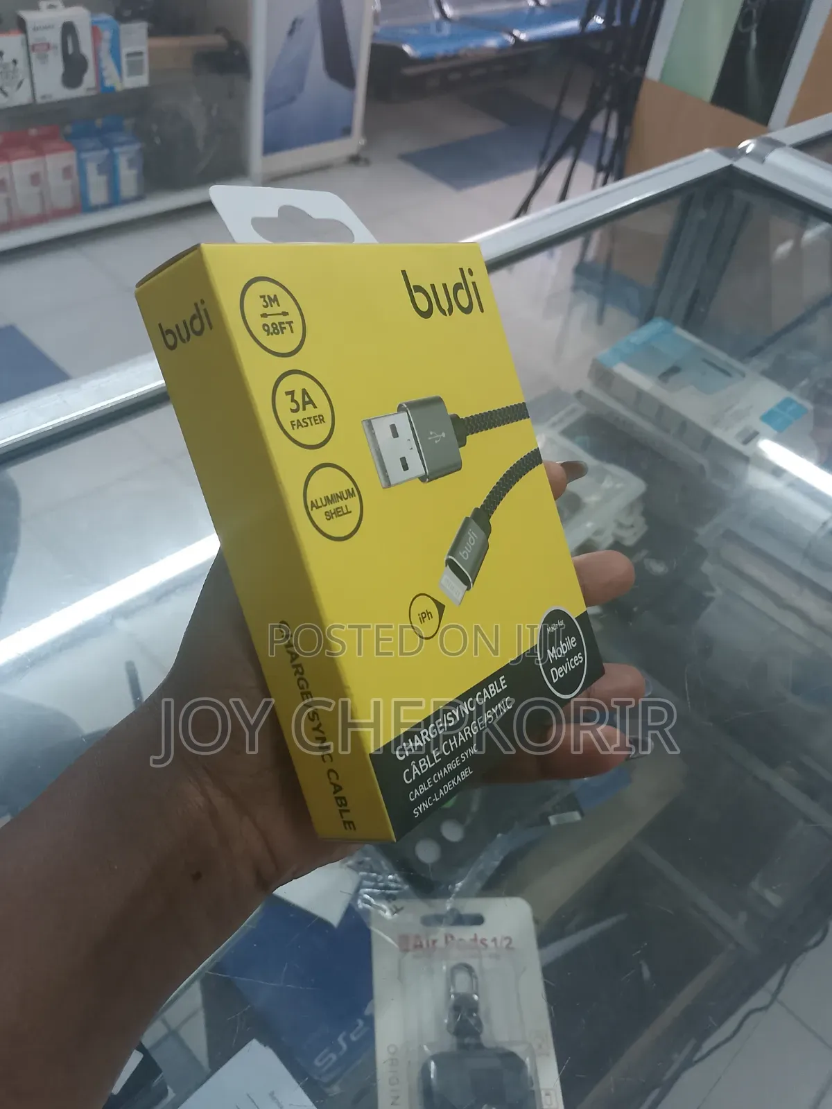 Budi iPhone Charge Sync 3m Cable