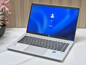 Laptop HP ProBook 440 8GB Intel Core i7 SSD 256GB