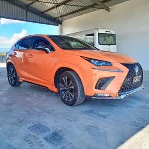 Lexus NX 2018 Orange
