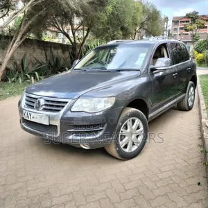 Volkswagen Touareg 2007 Gray